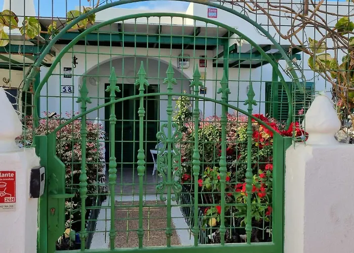 Isabel Maria Playa Blanca (Lanzarote)